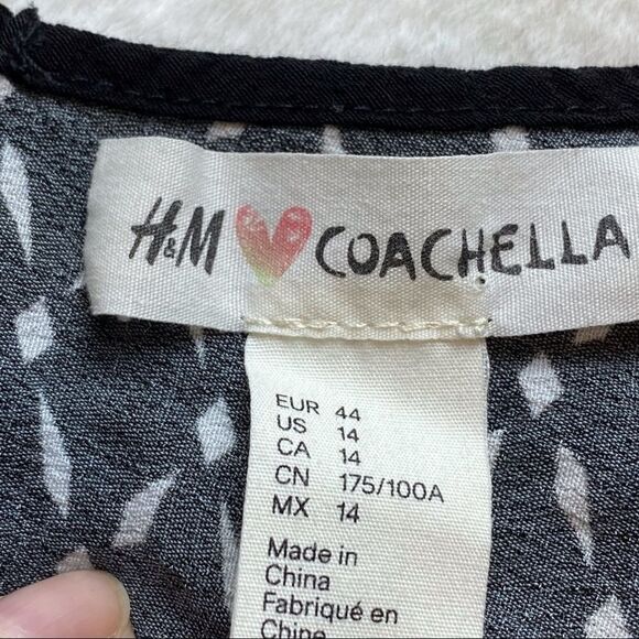 H&M Coachella Black and White Cropped Tank with Fringed Bottom Size 14 - Picture 3 of 10